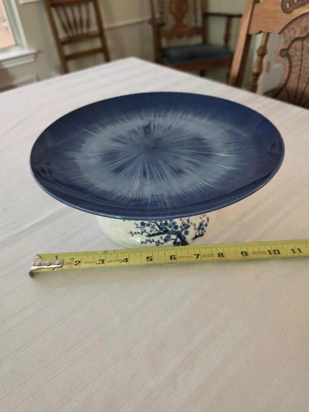 Blue Burst Dinner Plate Pedestal Base Chinoiserie cherry/plum blossom tree